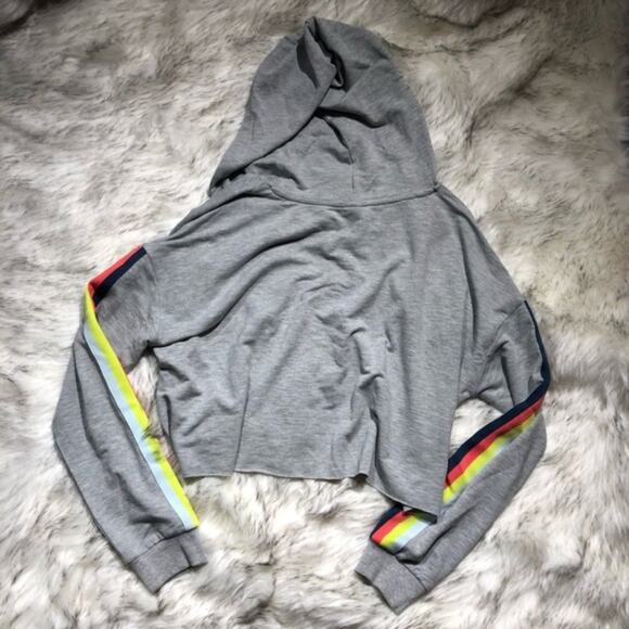 New Wild Fable cropped raw cut hoodie - Picture 6 of 8